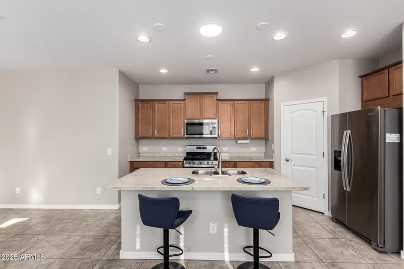14586 Aster Dr, Surprise, AZ 85379