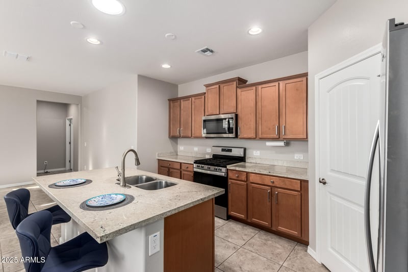 14586 Aster Dr, Surprise, AZ 85379