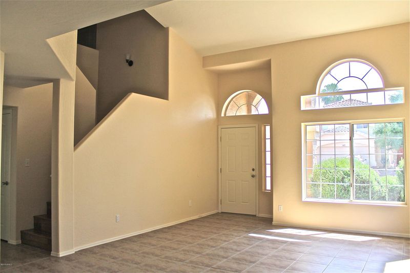 146 S Abalone Dr, Gilbert, AZ 85233