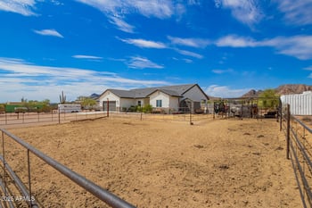 146 Whiteley St, Apache Junction, AZ 85119