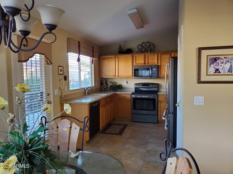 1460 Doral Dr, Chandler, AZ 85249