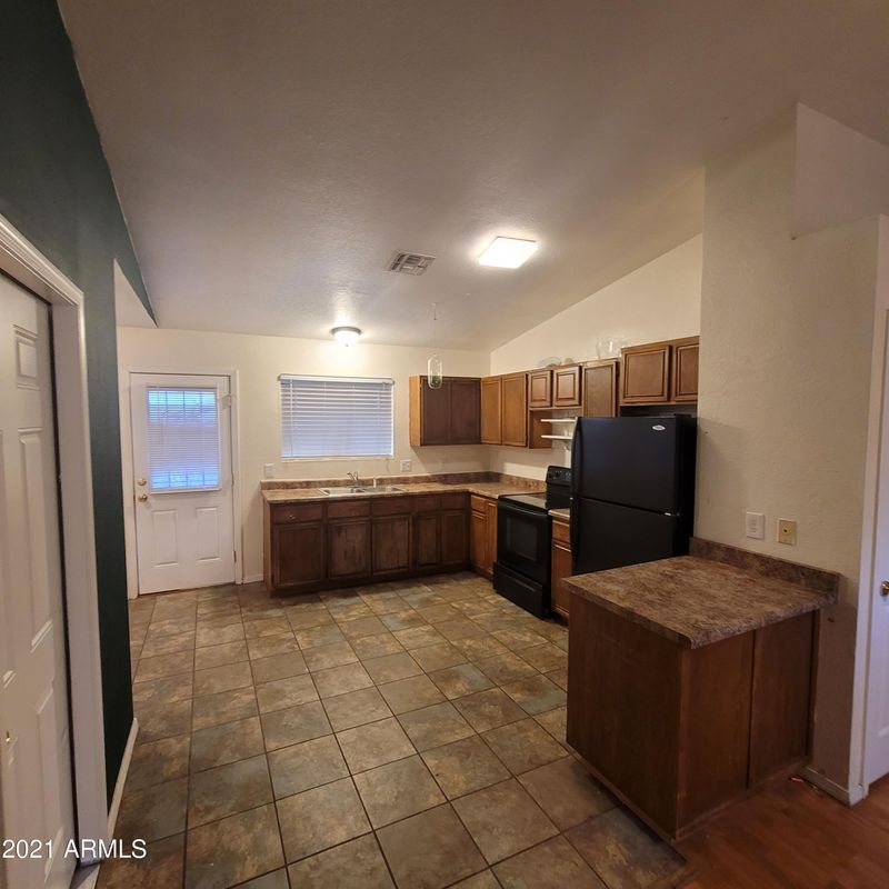 1460 S De Niza Rd, Apache Junction, AZ 85119