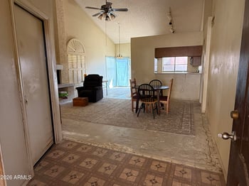 14605 41st Way, Phoenix, AZ 85044