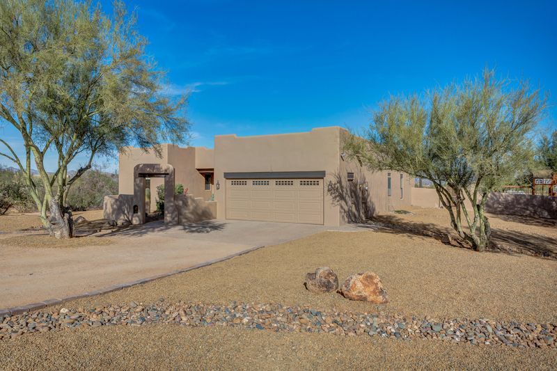 14607 E Peak View Rd, Scottsdale, AZ 85262