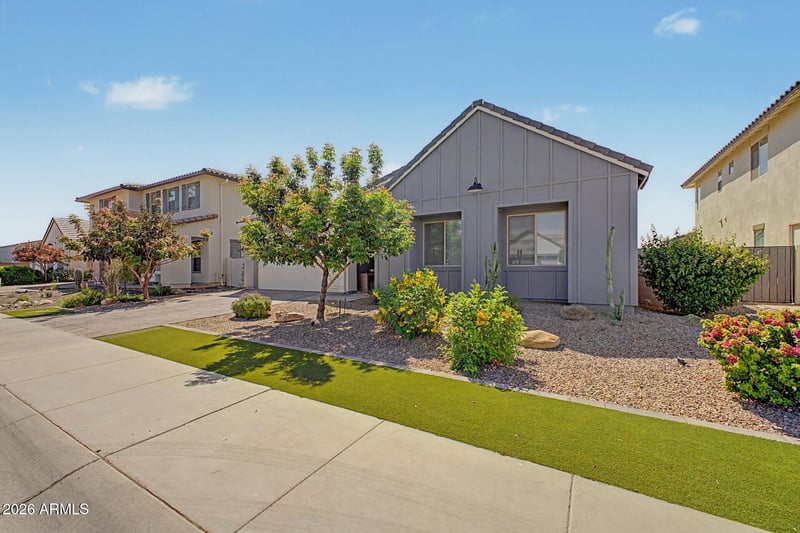 1461 E San Carlos Way, Gilbert, AZ 85298
