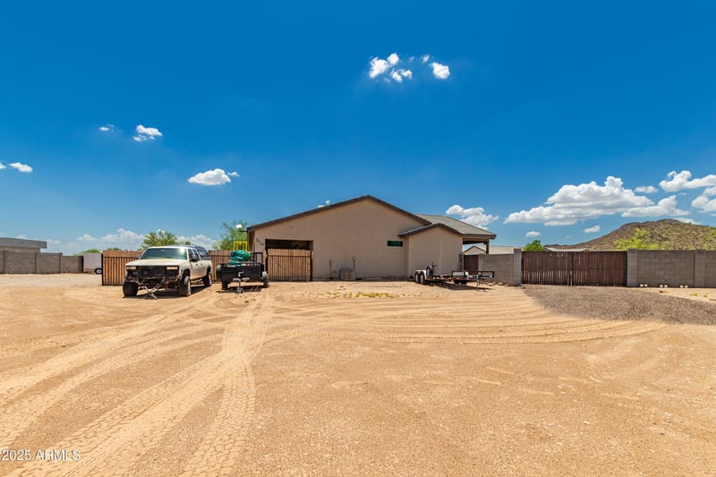 14612 Plum Rd, Surprise, AZ 85387