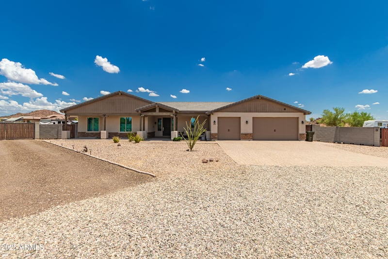 14612 Plum Rd, Surprise, AZ 85387