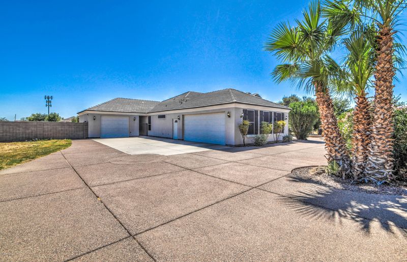 14615 E Appleby Rd, Gilbert, AZ 85298