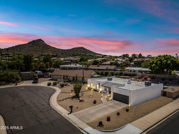 14616 28th Pl, Phoenix, AZ 85032