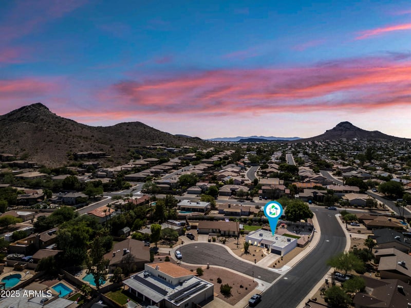 14616 28th Pl, Phoenix, AZ 85032