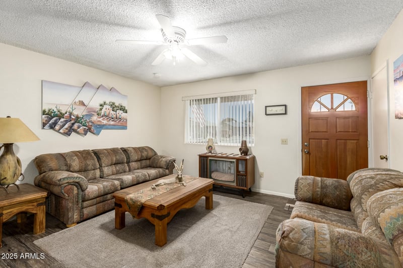 14616 33rd St, Phoenix, AZ 85032