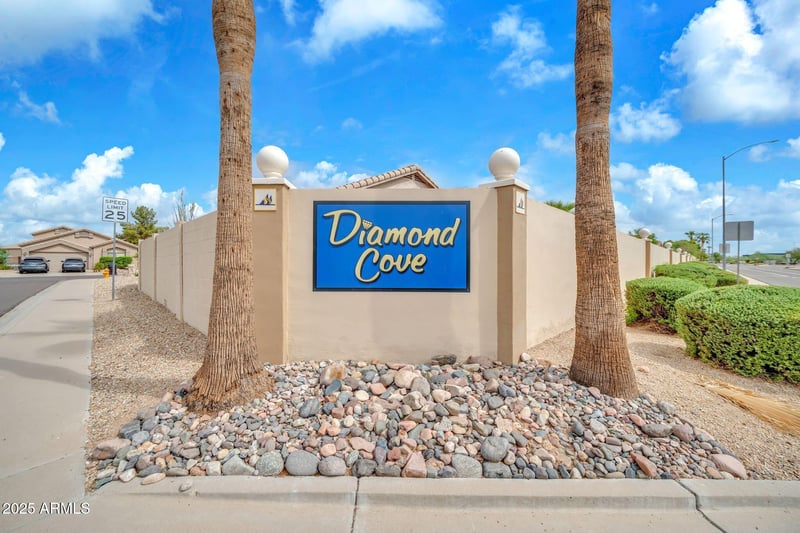 14617 87th Dr, Peoria, AZ 85381