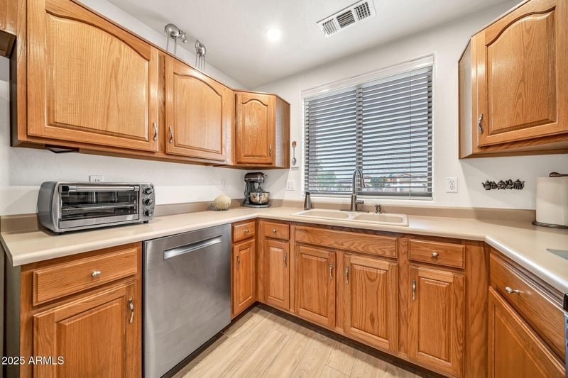 14617 87th Dr, Peoria, AZ 85381