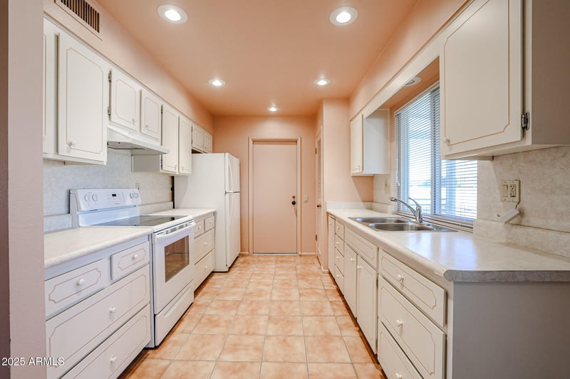 14618 Shiprock Dr, Sun City, AZ 85351