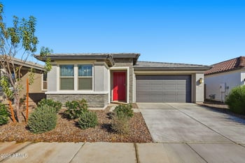 1462 Macaw Dr, San Tan Valley, AZ 85140