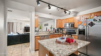 1462 19th Ave, Apache Junction, AZ 85120