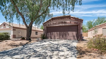 1462 19th Ave, Apache Junction, AZ 85120