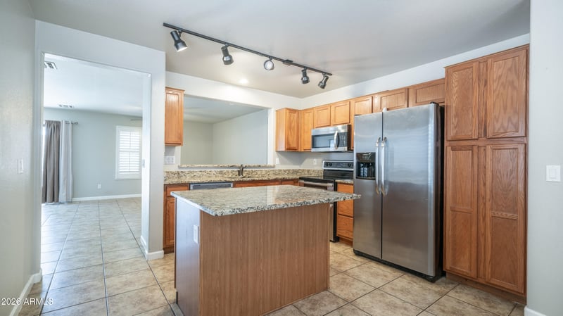 1462 19th Ave, Apache Junction, AZ 85120