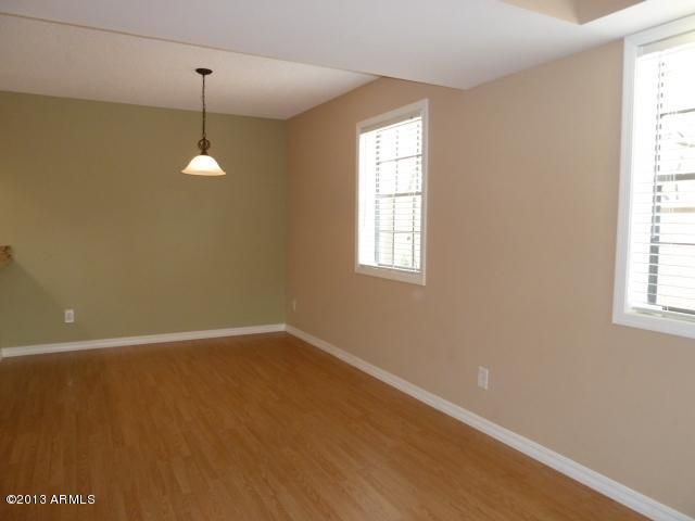 1462 W La Jolla Dr, Tempe, AZ 85282