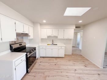 14621 31st Ave, Phoenix, AZ 85053