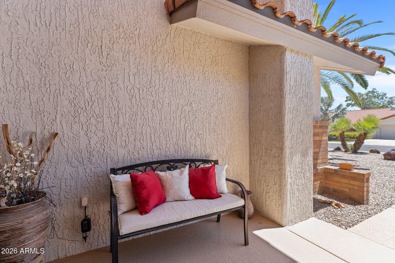 14626 Ravenswood Dr, Sun City West, AZ 85375