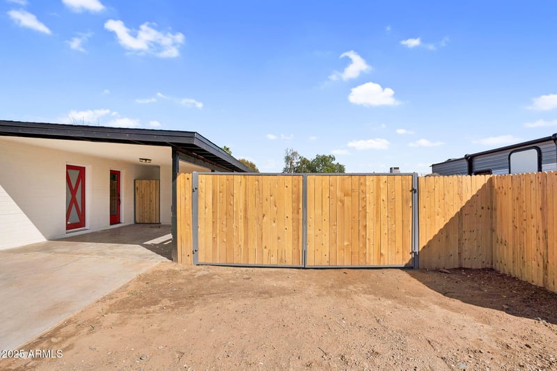 14627 33rd Ave, Phoenix, AZ 85053