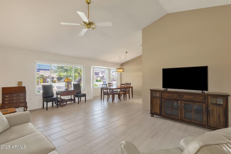 14627 Trading Post Dr, Sun City West, AZ 85375