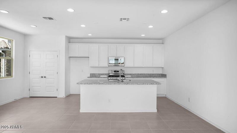 14631 Sand Hills Rd, Surprise, AZ 85387
