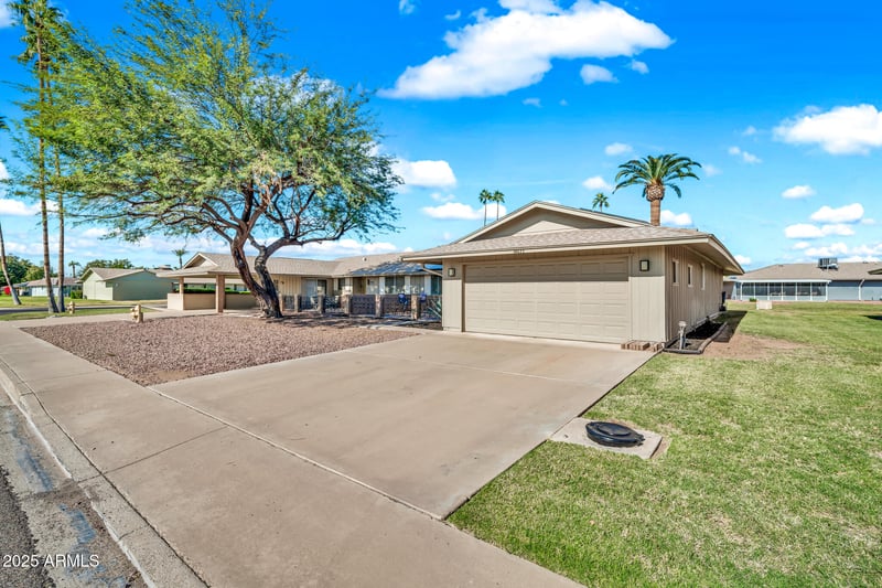 14633 Boswell Blvd, Sun City, AZ 85351