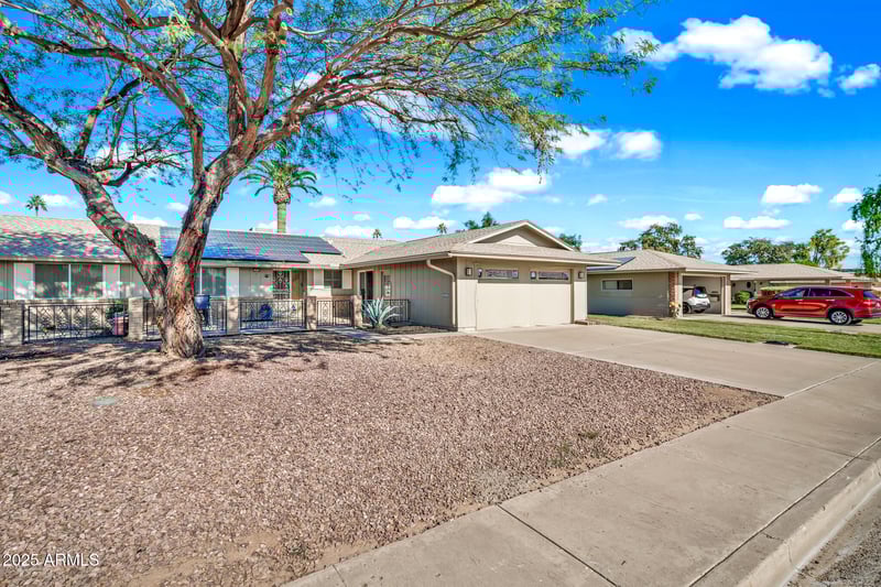 14633 Boswell Blvd, Sun City, AZ 85351