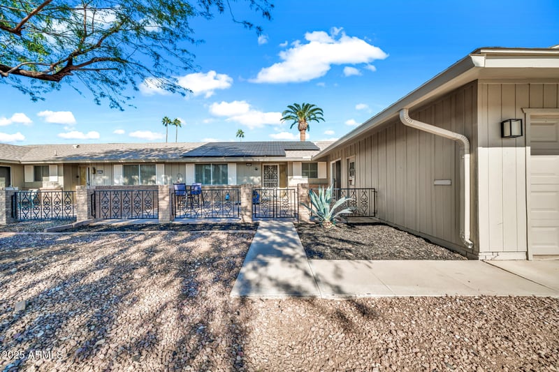 14633 Boswell Blvd, Sun City, AZ 85351