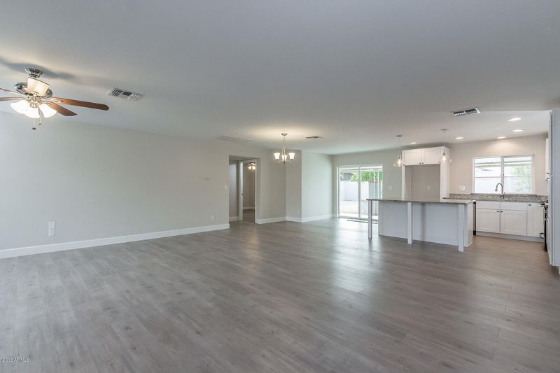 14636 N 37th Ave, Phoenix, AZ 85053
