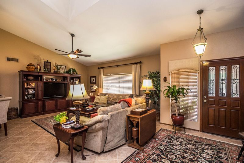 14636 N 9th St, Phoenix, AZ 85022