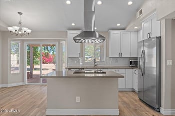 14637 39th Way, Phoenix, AZ 85032