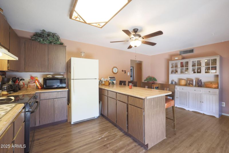 14637 N 36th Dr, Phoenix, AZ 85053