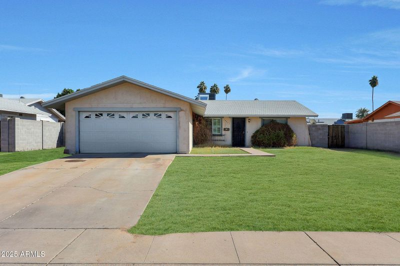 14637 N 36th Dr, Phoenix, AZ 85053