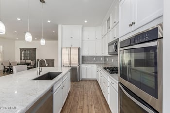 1464 Lexington Ave, Gilbert, AZ 85234