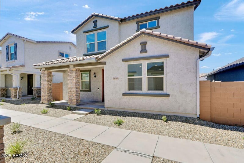 14641 Sand Hills Rd, Surprise, AZ 85387