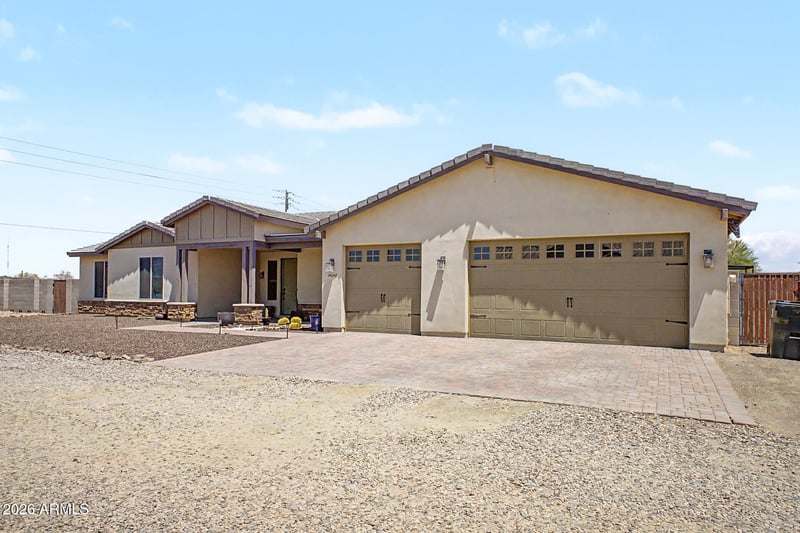 14642 Plum Rd, Surprise, AZ 85387