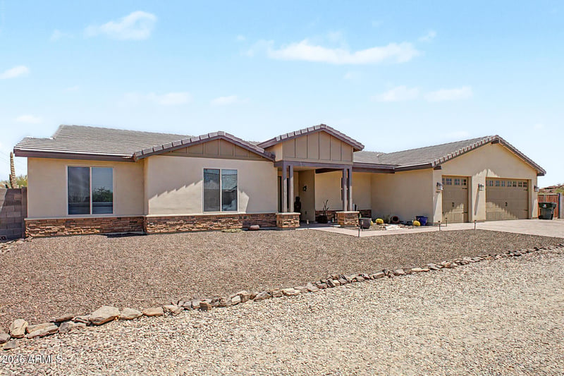 14642 Plum Rd, Surprise, AZ 85387