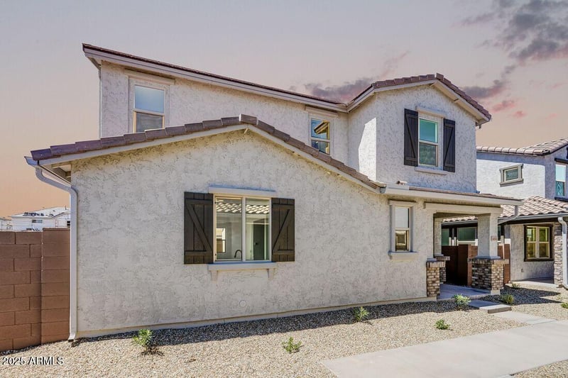 14643 Sand Hills Rd, Surprise, AZ 85387