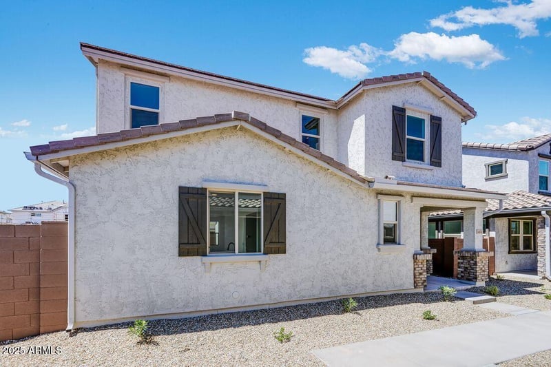 14643 Sand Hills Rd, Surprise, AZ 85387