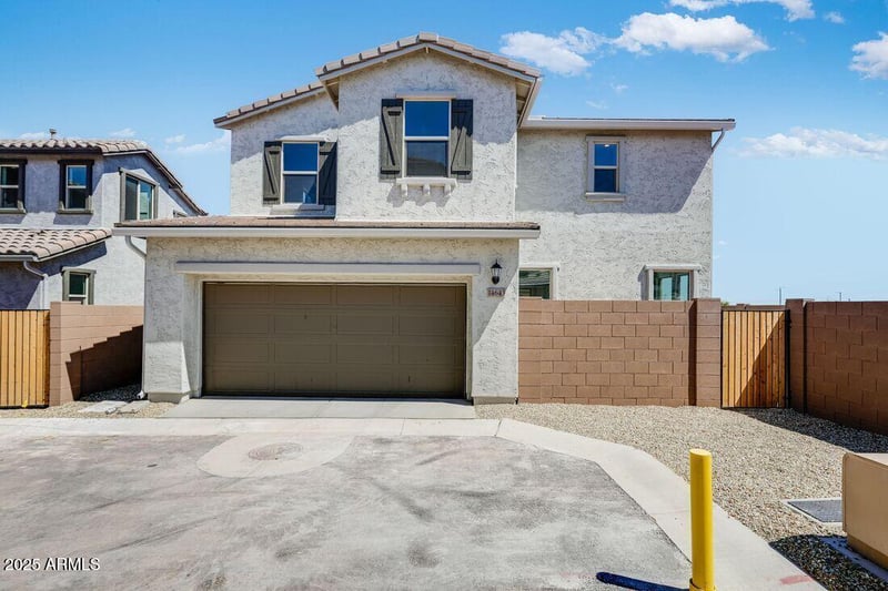 14643 Sand Hills Rd, Surprise, AZ 85387