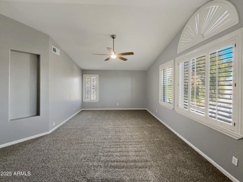 14645 25th Pl, Phoenix, AZ 85048