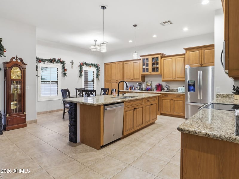 14645 Molly Ln, Surprise, AZ 85387