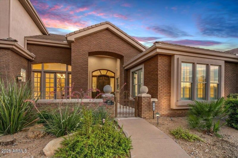 1465 W Caribbean Ln, Phoenix, AZ 85023