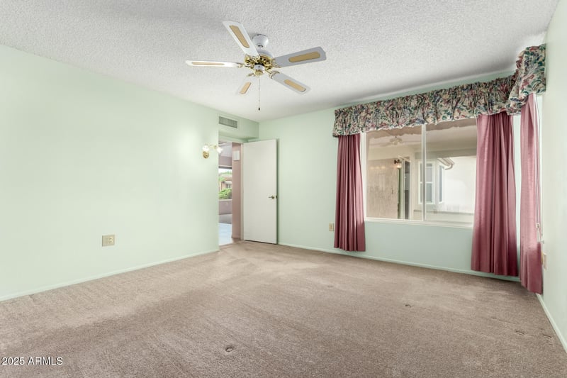 14650 Antelope Dr, Sun City West, AZ 85375