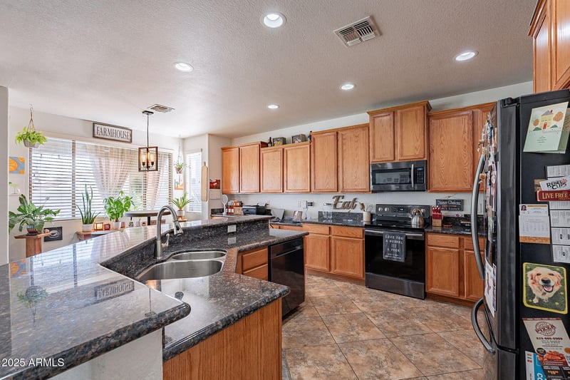 14653 Banff Ln, Surprise, AZ 85379