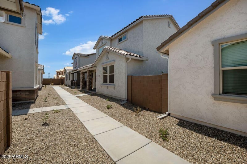 14657 Sand Hills Rd, Surprise, AZ 85387