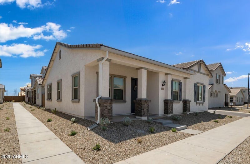 14657 Sand Hills Rd, Surprise, AZ 85387
